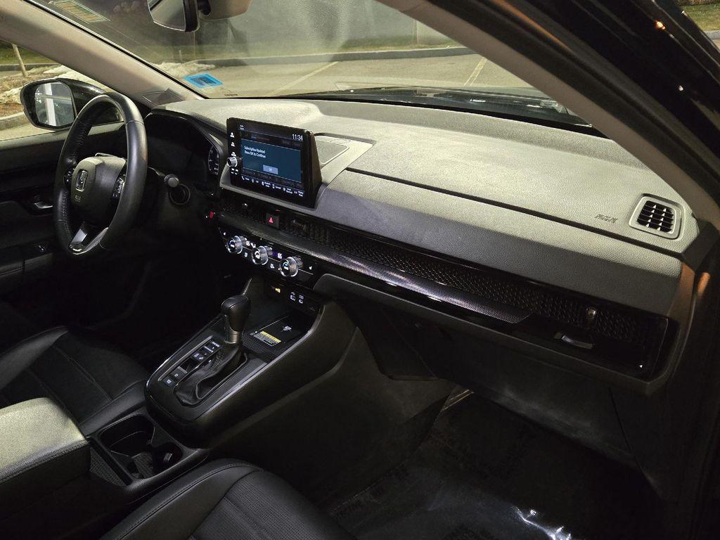 used 2025 Honda CR-V car, priced at $32,577