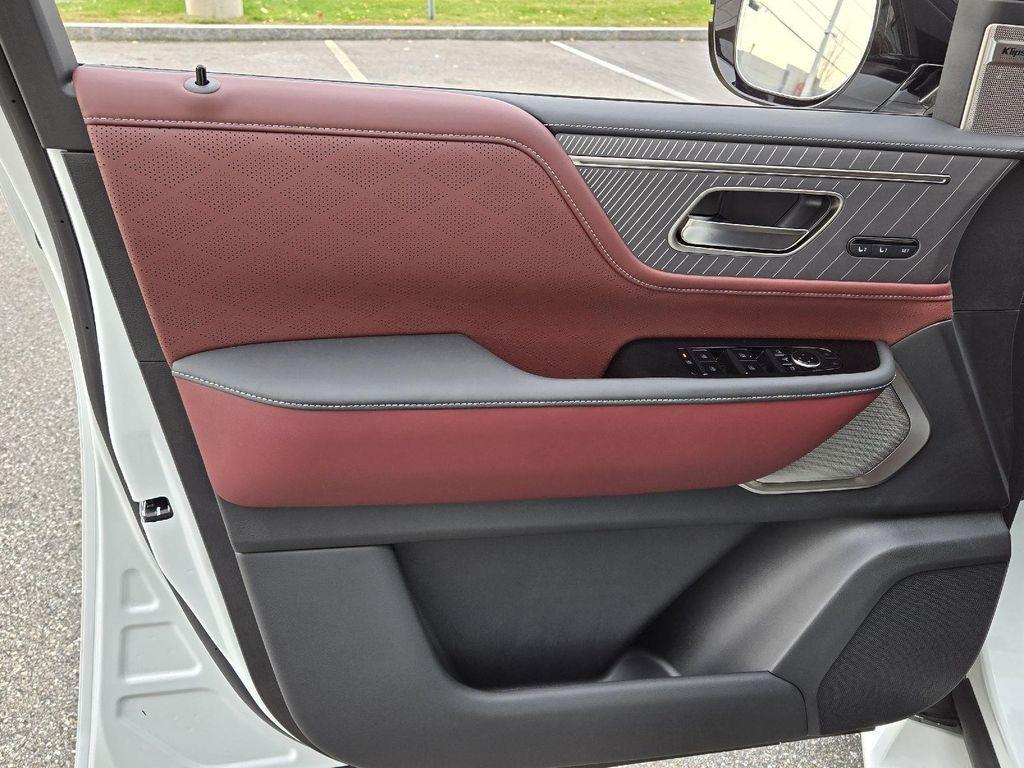 new 2026 INFINITI QX80 car, priced at $103,747