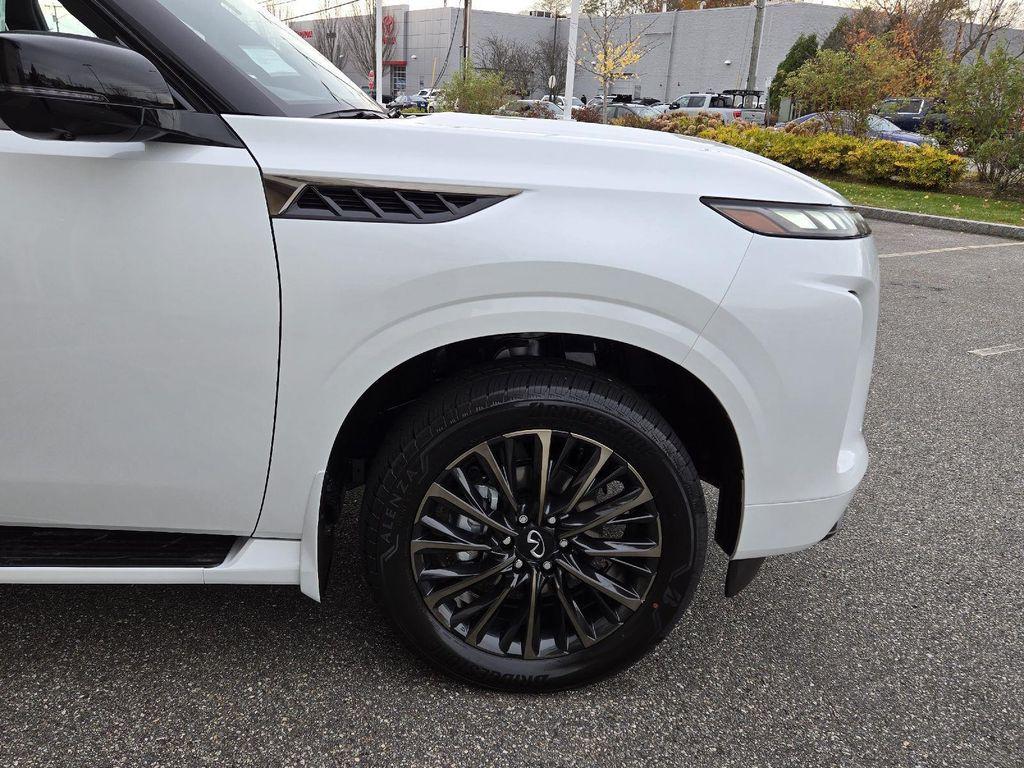 new 2026 INFINITI QX80 car, priced at $103,747