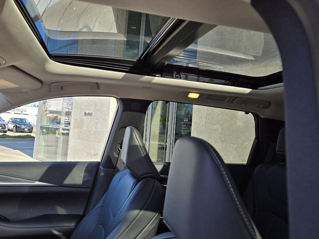 used 2025 INFINITI QX60 car, priced at $44,350