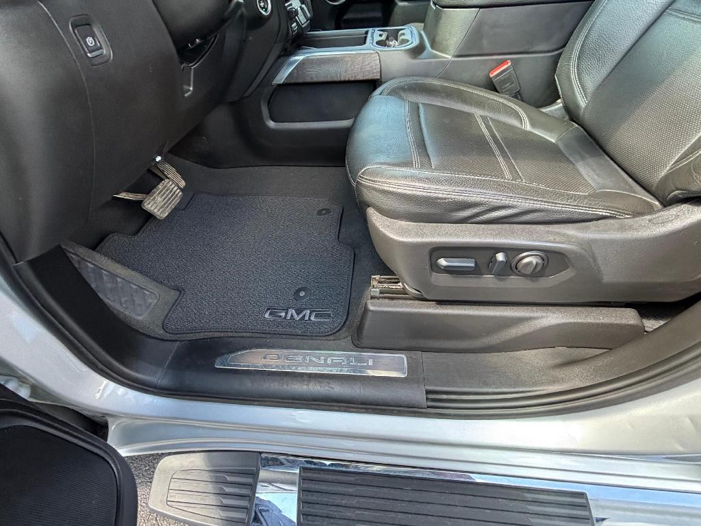 used 2023 GMC Sierra 2500 car, priced at $64,990