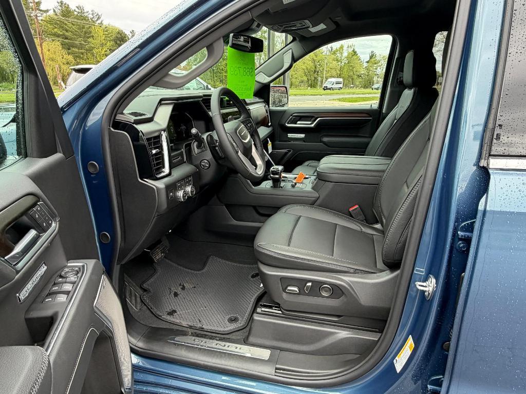 new 2026 GMC Sierra 1500 car, priced at $68,739