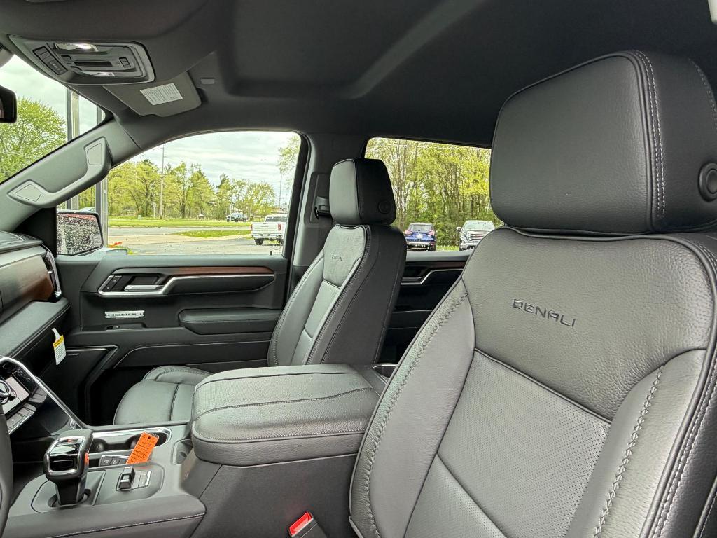 new 2026 GMC Sierra 1500 car, priced at $68,739