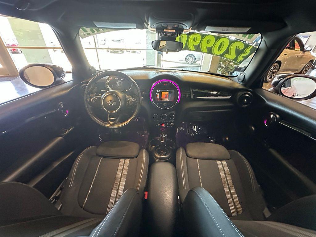 used 2021 MINI Hardtop car, priced at $21,079