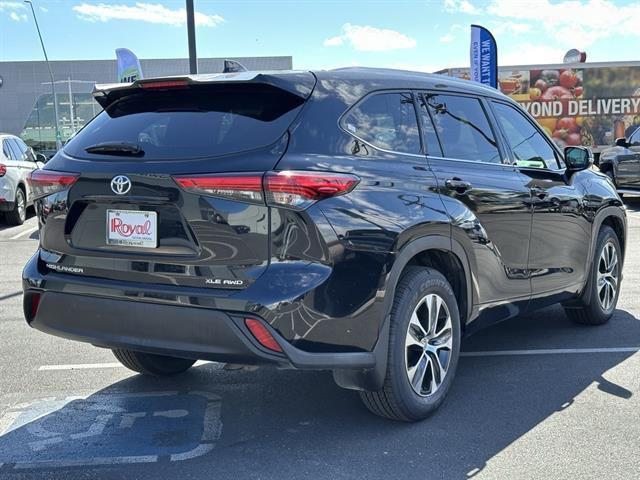 used 2021 Toyota Highlander car, priced at $26,990