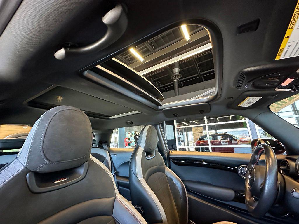 used 2021 MINI Hardtop car, priced at $30,579