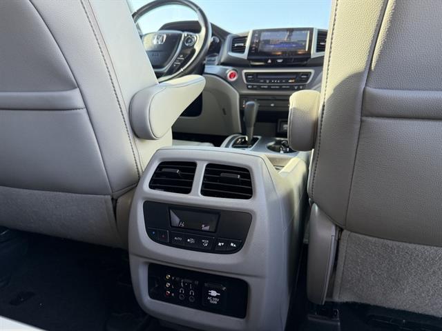 used 2016 Honda Pilot car, priced at $14,990