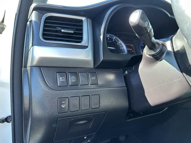 used 2018 Toyota Highlander car, priced at $19,990