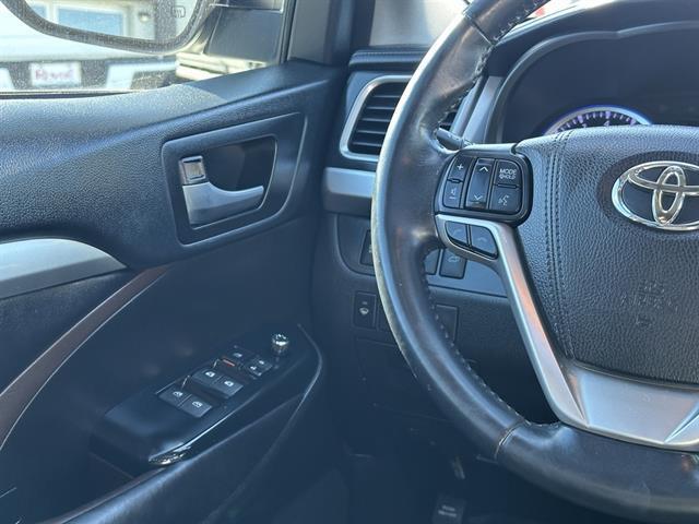 used 2018 Toyota Highlander car, priced at $19,990