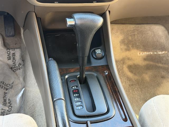 used 2000 Honda Accord car, priced at $7,990