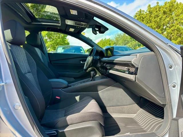 new 2025 Honda Accord Hybrid car, priced at $33,348