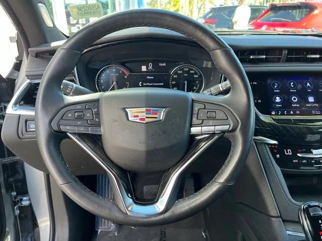 used 2023 Cadillac XT6 car, priced at $28,998