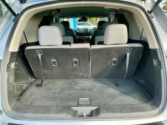 used 2023 Honda Pilot car, priced at $31,998