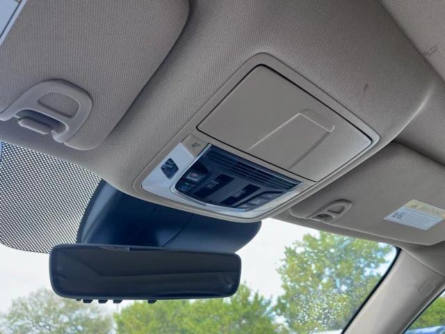 used 2023 Acura RDX car, priced at $33,998