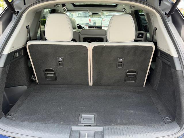 used 2024 Acura MDX car, priced at $41,538