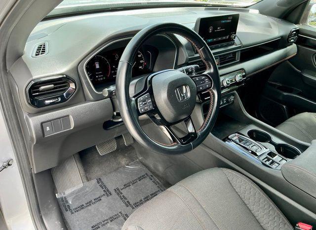 used 2023 Honda Pilot car, priced at $29,032