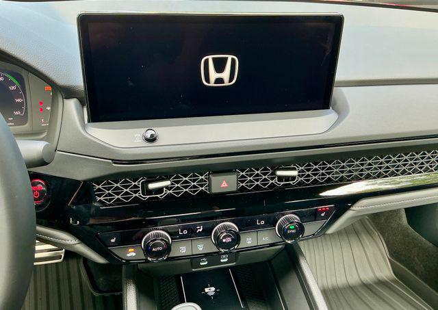 new 2026 Honda Accord Hybrid car, priced at $36,690