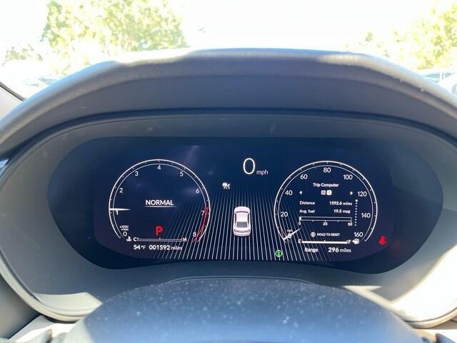 used 2025 Acura TLX car, priced at $37,998