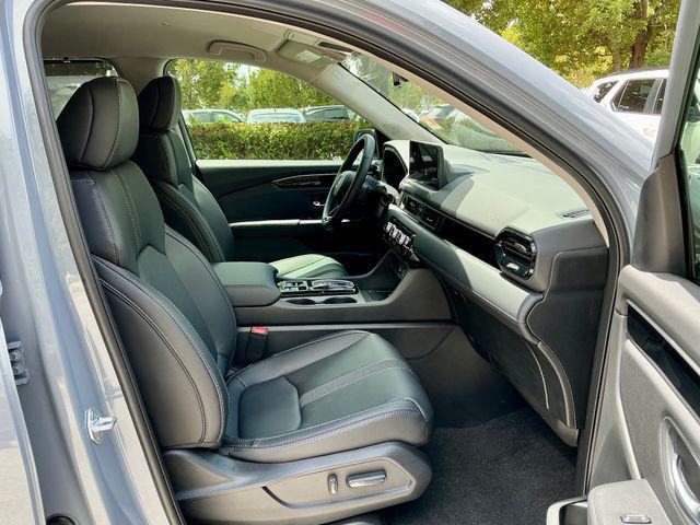 new 2026 Honda Pilot car, priced at $46,445