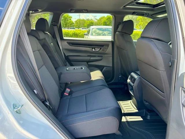 new 2026 Honda CR-V Hybrid car, priced at $38,756