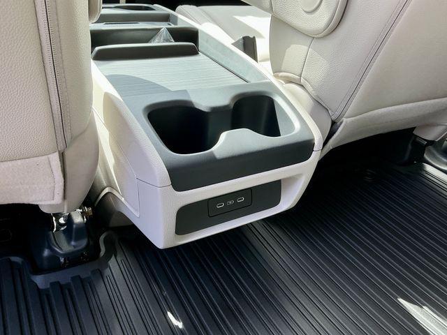 new 2026 Honda Odyssey car, priced at $42,011