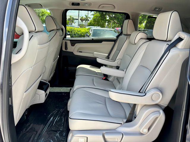 new 2026 Honda Odyssey car, priced at $45,442
