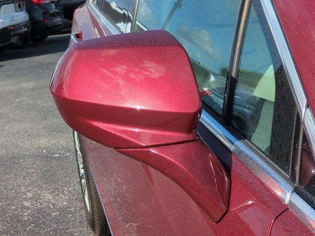 used 2018 Cadillac XT5 car, priced at $14,400