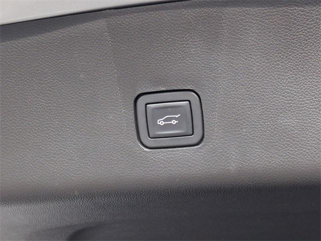 used 2019 Chevrolet Traverse car, priced at $25,999