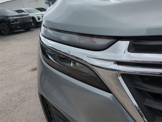 used 2024 Chevrolet Equinox car, priced at $20,999