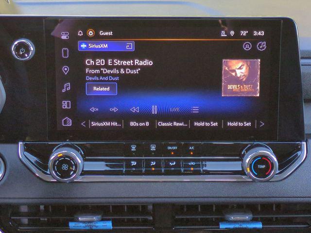 new 2025 Chevrolet Colorado car, priced at $29,995