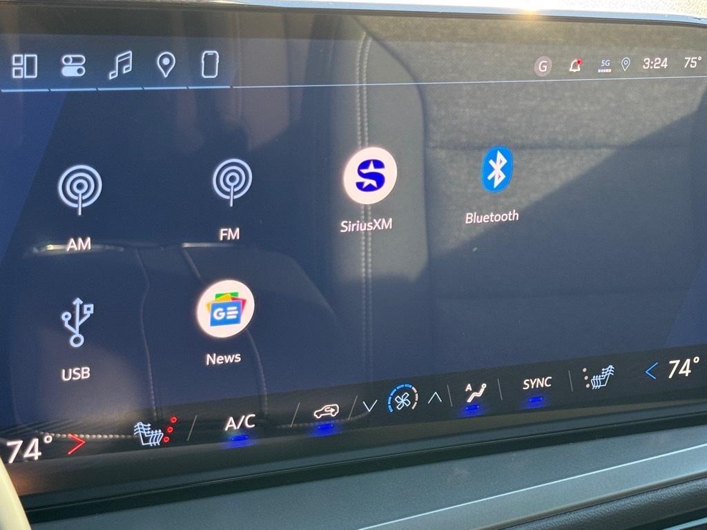 new 2026 Chevrolet Traverse car, priced at $38,120