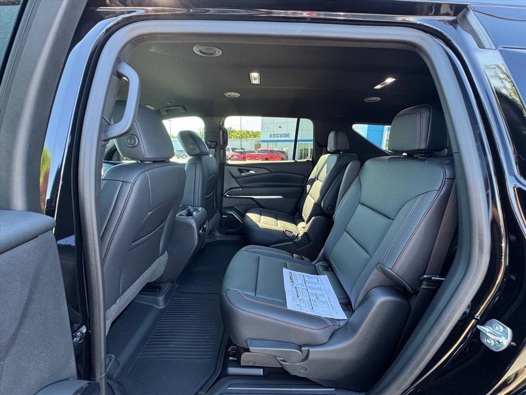 new 2026 Chevrolet Traverse car, priced at $52,279