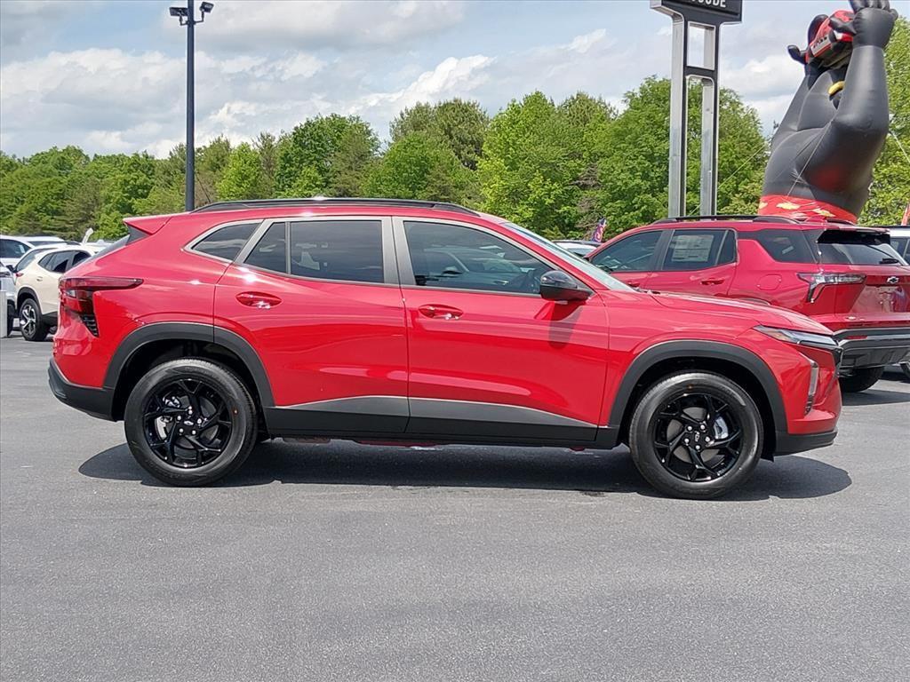 new 2026 Chevrolet Trax car, priced at $25,015