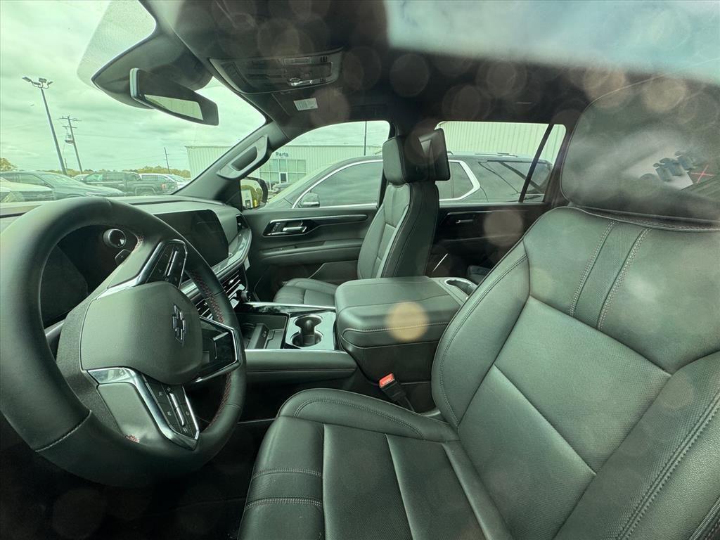 new 2025 Chevrolet Suburban car, priced at $83,004