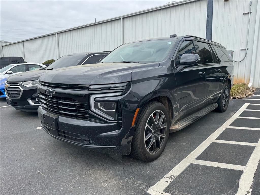 new 2025 Chevrolet Suburban car, priced at $83,004