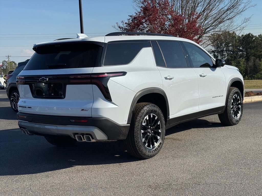 new 2026 Chevrolet Traverse car, priced at $53,274