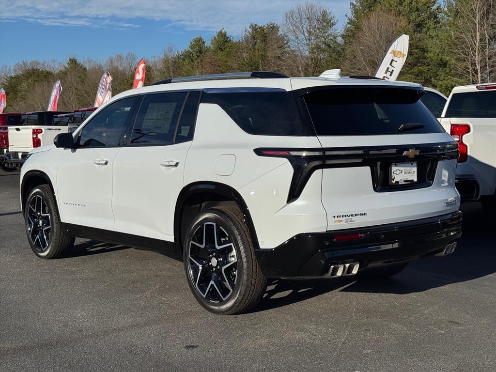 new 2026 Chevrolet Traverse car, priced at $56,910