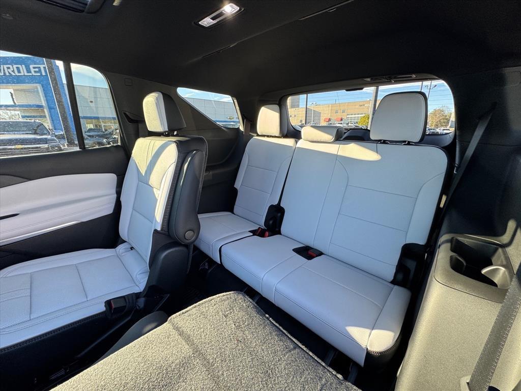 new 2026 Chevrolet Traverse car, priced at $56,910