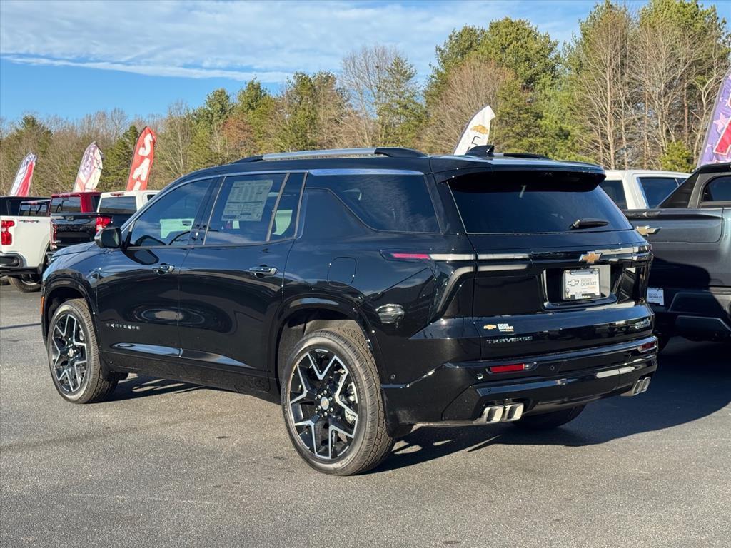 new 2026 Chevrolet Traverse car, priced at $55,915