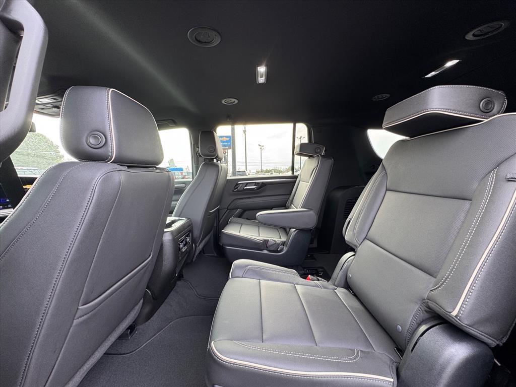 new 2025 Chevrolet Suburban car, priced at $77,685