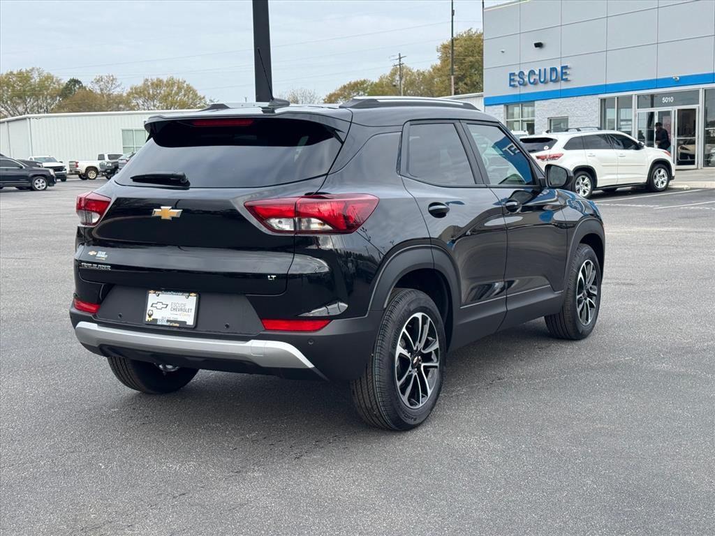 new 2026 Chevrolet TrailBlazer car, priced at $22,585