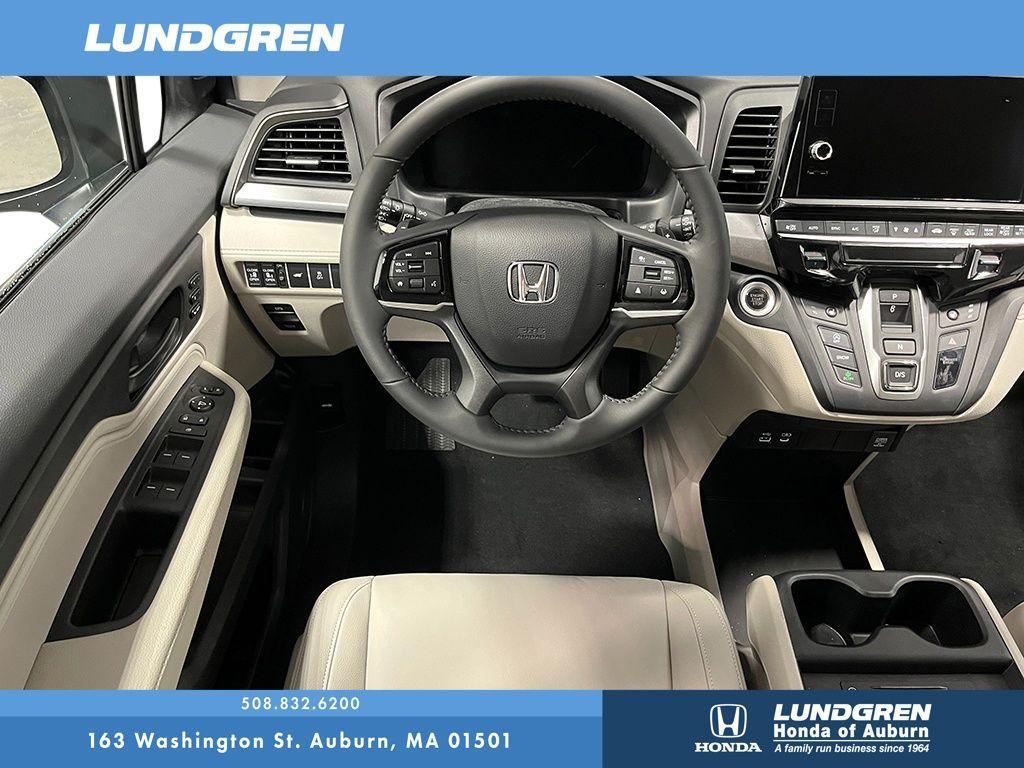 new 2026 Honda Odyssey car, priced at $44,789