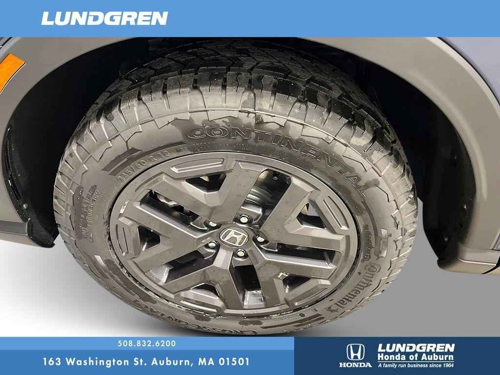 new 2026 Honda CR-V Hybrid car, priced at $40,250