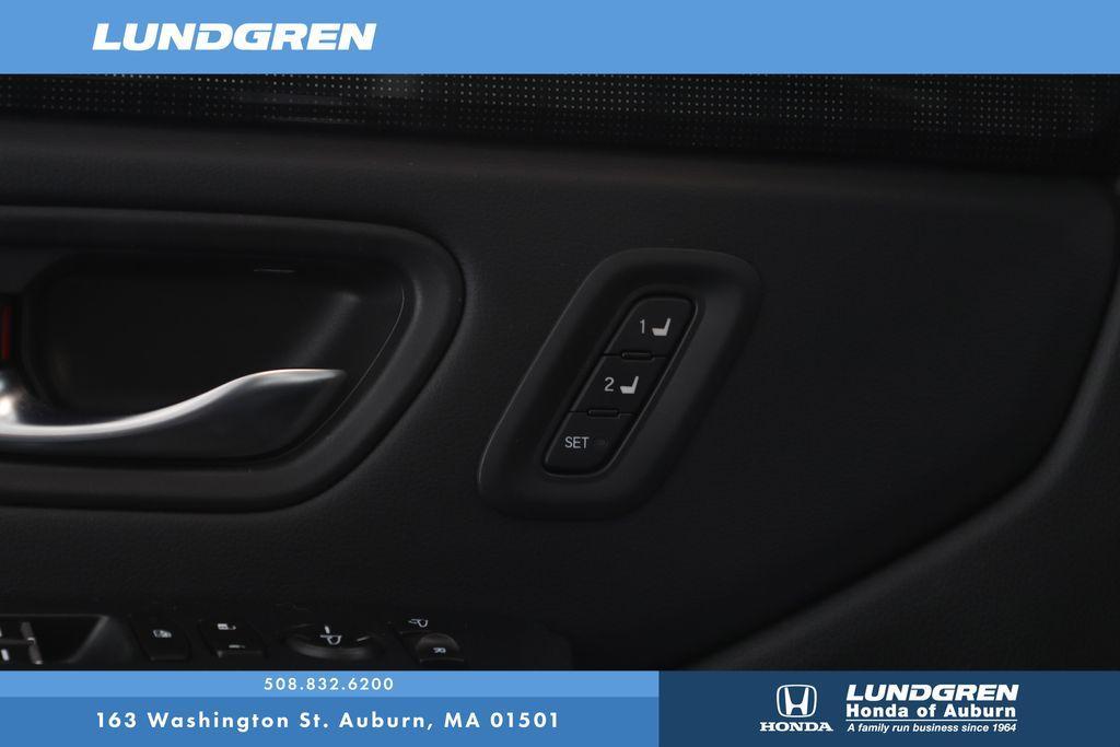 used 2023 Honda Pilot car, priced at $44,220