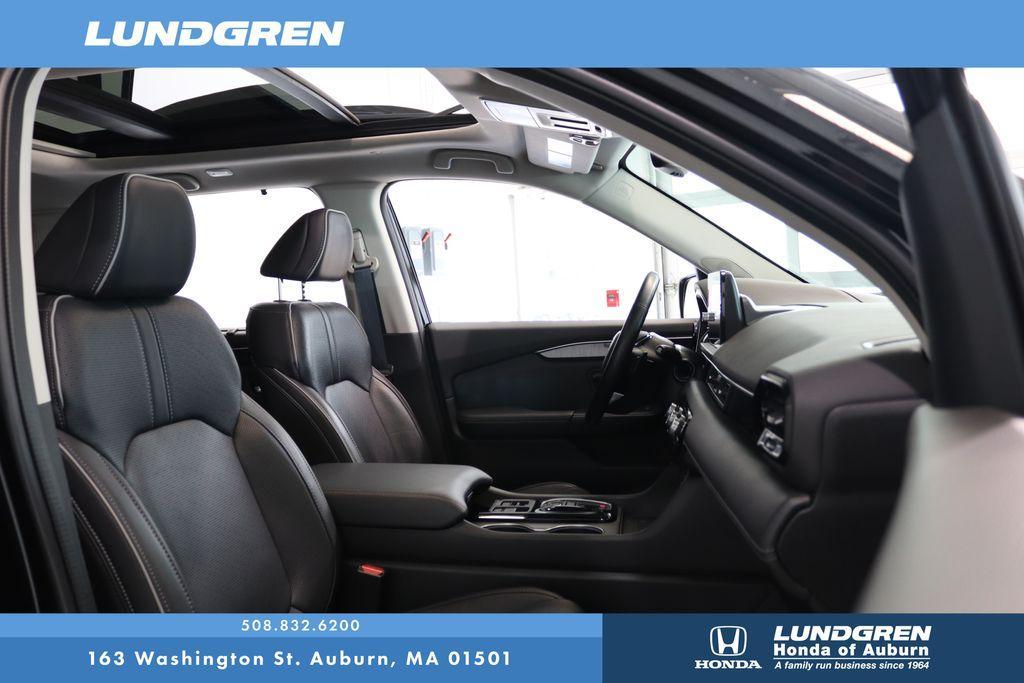 used 2023 Honda Pilot car, priced at $44,220