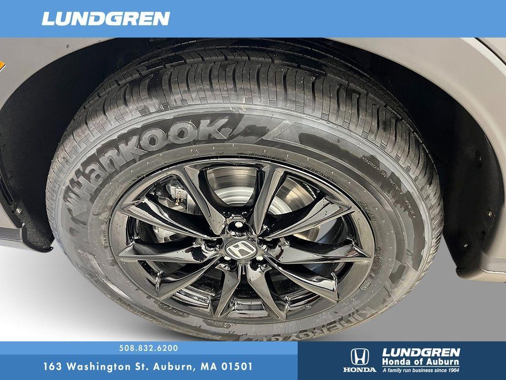 new 2026 Honda CR-V Hybrid car, priced at $41,675