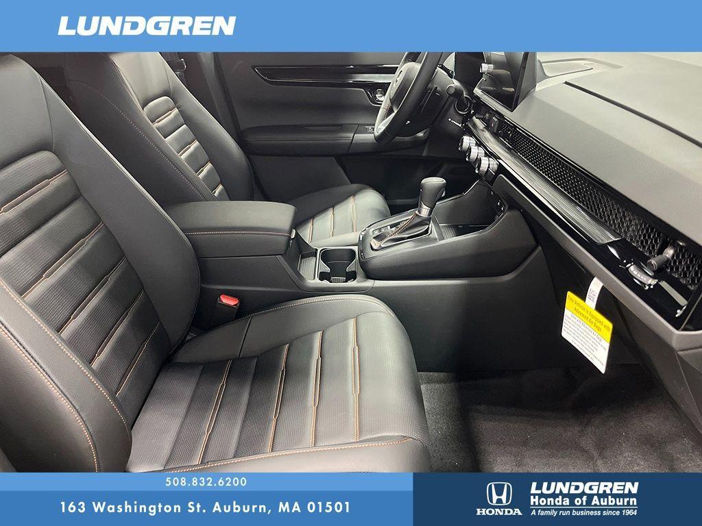 new 2026 Honda CR-V Hybrid car, priced at $44,000