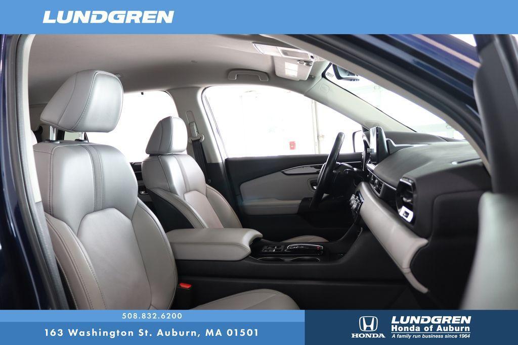 used 2024 Honda Pilot car, priced at $40,280