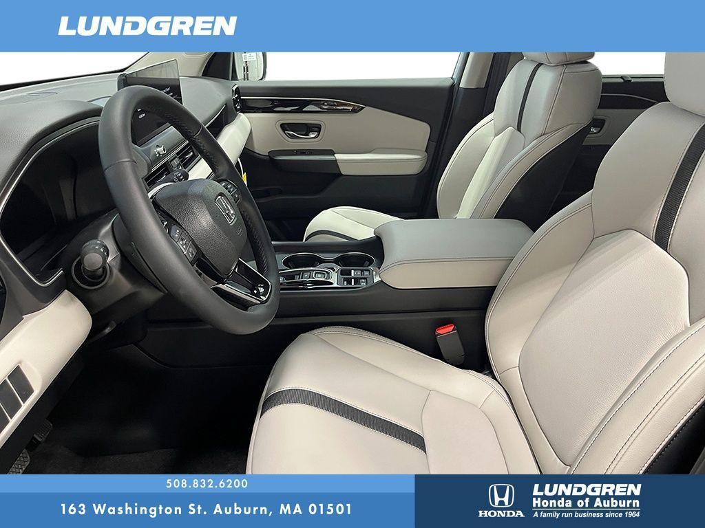 new 2026 Honda Pilot car, priced at $48,789