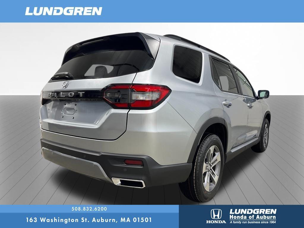new 2026 Honda Pilot car, priced at $48,789